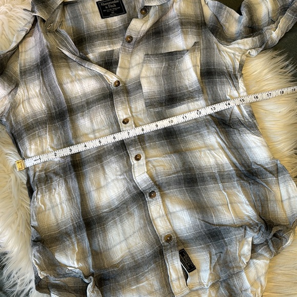 A b e r c r o m b i e & F i t c h • Plaid shirt - Picture 6 of 7